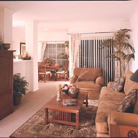 Отель Oakwood At Midtown Arbor Place Хьюстон Номер фото